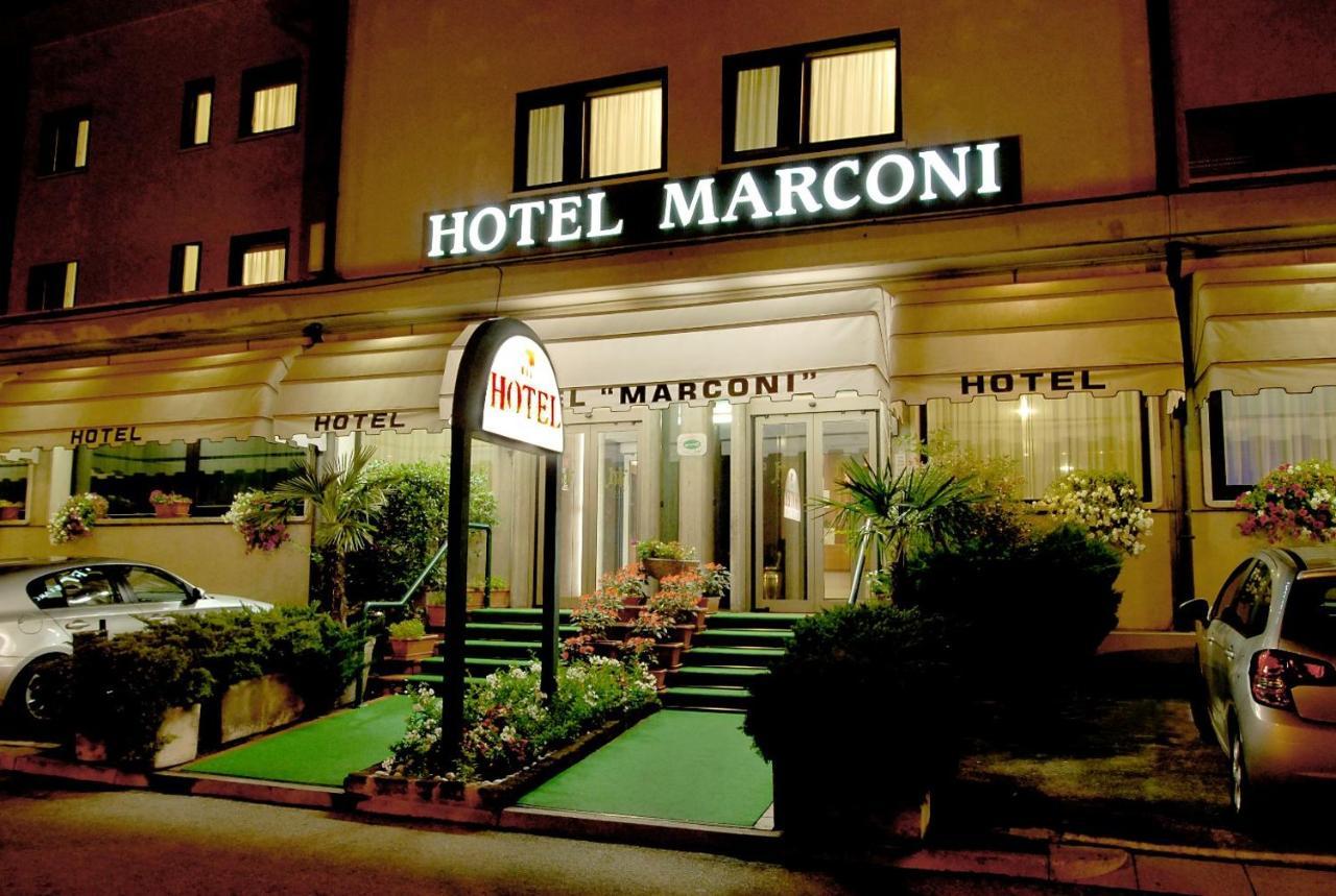 Hotel Marconi Ponte San Nicolò Exteriér fotografie